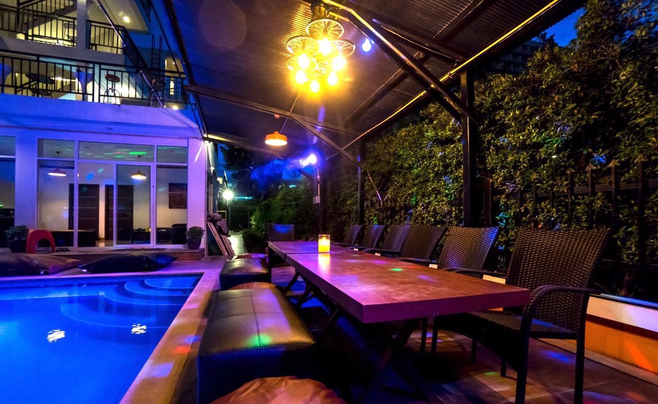 Villa Navin Bãi biển Jomtien Ngoại thất bức ảnh